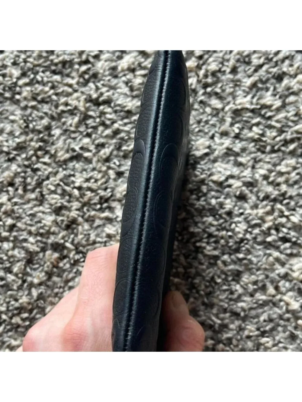 Coach Black Signature C Embossed Leather Corner Zip Wallet Chic Classic Utility